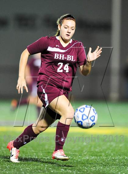 Thumbnail 2 in Garden City vs. Burnt Hills-Ballston Lake (NYSPHSAA Class A Semifinal) photogallery.