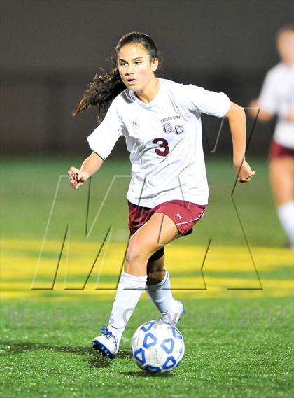 Thumbnail 2 in Garden City vs. Burnt Hills-Ballston Lake (NYSPHSAA Class A Semifinal) photogallery.