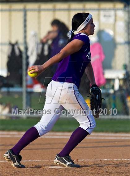 Thumbnail 3 in Angleton vs Magnolia (Texas 4A Region III Regional Final)  photogallery.