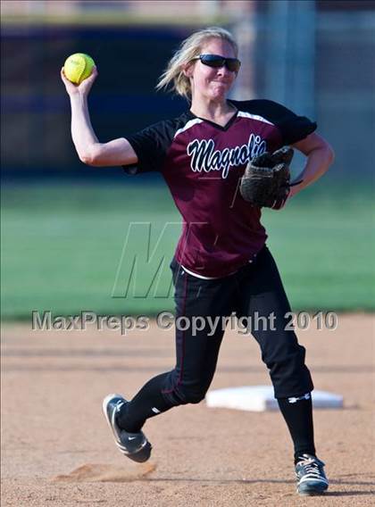Thumbnail 2 in Angleton vs Magnolia (Texas 4A Region III Regional Final)  photogallery.