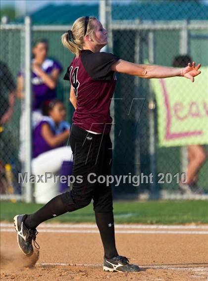 Thumbnail 1 in Angleton vs Magnolia (Texas 4A Region III Regional Final)  photogallery.