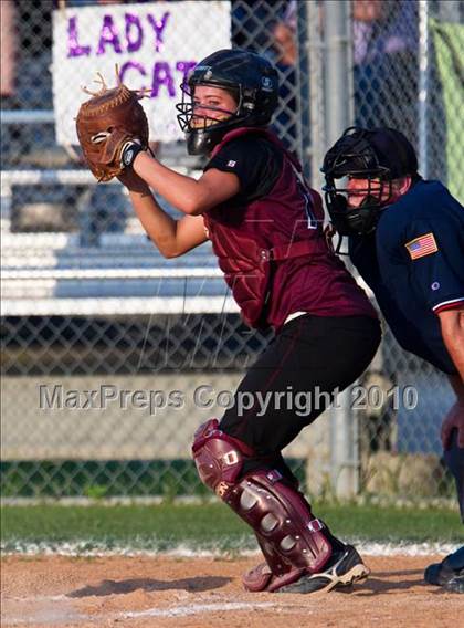 Thumbnail 1 in Angleton vs Magnolia (Texas 4A Region III Regional Final)  photogallery.