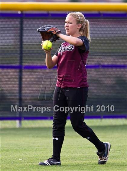 Thumbnail 2 in Angleton vs Magnolia (Texas 4A Region III Regional Final)  photogallery.