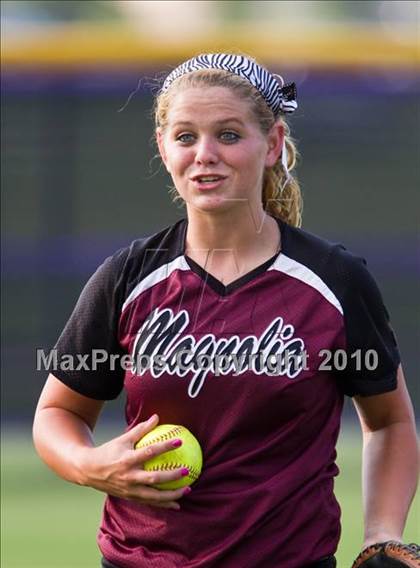 Thumbnail 2 in Angleton vs Magnolia (Texas 4A Region III Regional Final)  photogallery.
