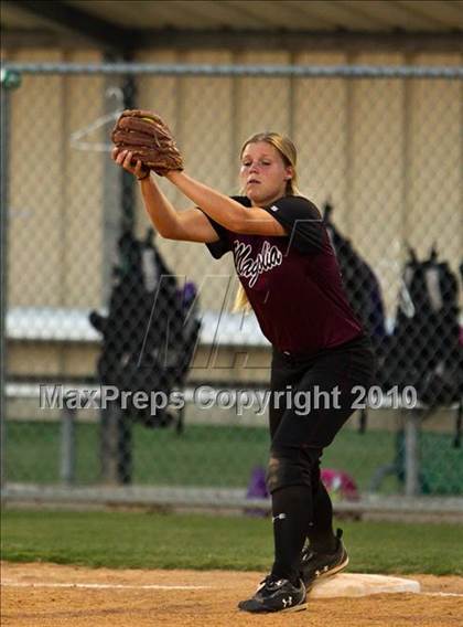 Thumbnail 1 in Angleton vs Magnolia (Texas 4A Region III Regional Final)  photogallery.