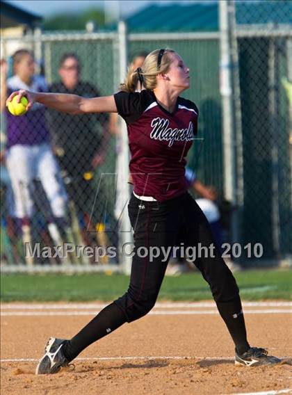 Thumbnail 2 in Angleton vs Magnolia (Texas 4A Region III Regional Final)  photogallery.