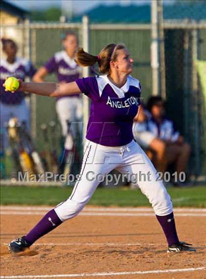 Thumbnail 1 in Angleton vs Magnolia (Texas 4A Region III Regional Final)  photogallery.