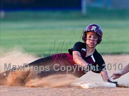 Thumbnail 1 in Angleton vs Magnolia (Texas 4A Region III Regional Final)  photogallery.