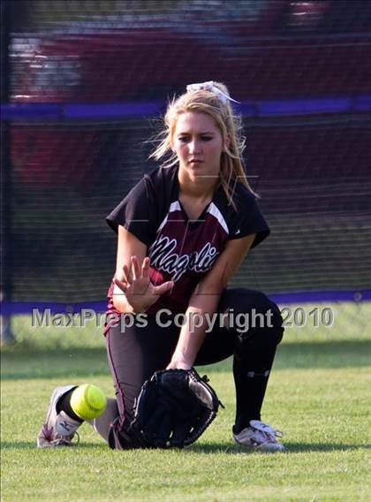 Thumbnail 1 in Angleton vs Magnolia (Texas 4A Region III Regional Final)  photogallery.