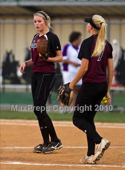 Thumbnail 1 in Angleton vs Magnolia (Texas 4A Region III Regional Final)  photogallery.