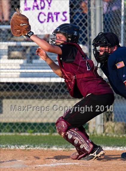 Thumbnail 3 in Angleton vs Magnolia (Texas 4A Region III Regional Final)  photogallery.