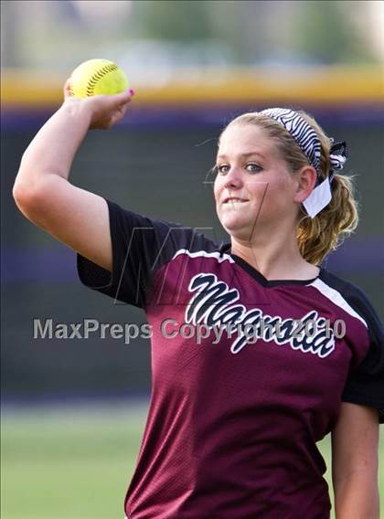 Thumbnail 3 in Angleton vs Magnolia (Texas 4A Region III Regional Final)  photogallery.