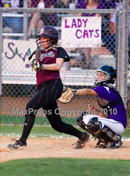Thumbnail 2 in Angleton vs Magnolia (Texas 4A Region III Regional Final)  photogallery.