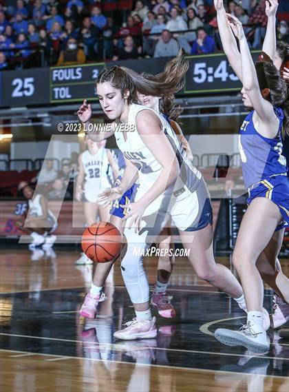 Thumbnail 1 in Putnam Valley vs Ardsley (Section 1 Class B Semifinal) photogallery.