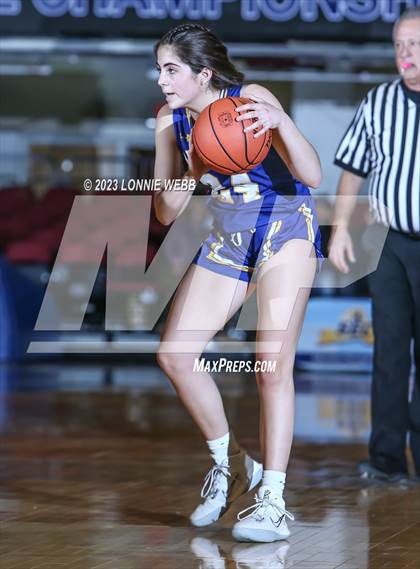 Thumbnail 2 in Putnam Valley vs Ardsley (Section 1 Class B Semifinal) photogallery.