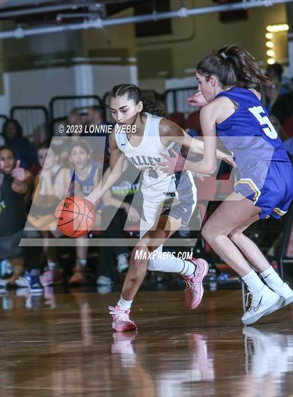 Thumbnail 2 in Putnam Valley vs Ardsley (Section 1 Class B Semifinal) photogallery.