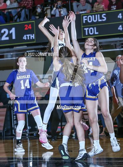 Thumbnail 2 in Putnam Valley vs Ardsley (Section 1 Class B Semifinal) photogallery.