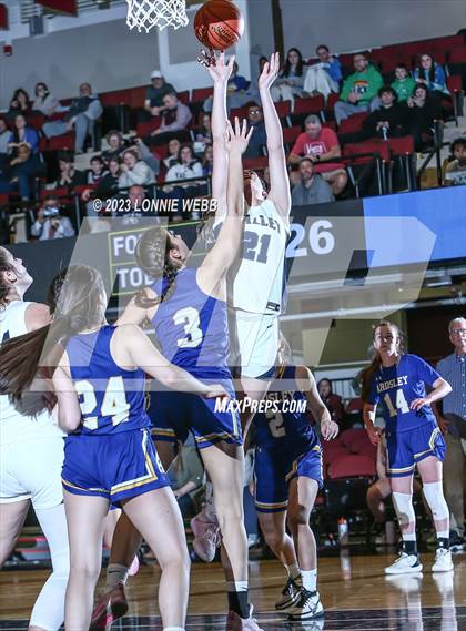 Thumbnail 3 in Putnam Valley vs Ardsley (Section 1 Class B Semifinal) photogallery.