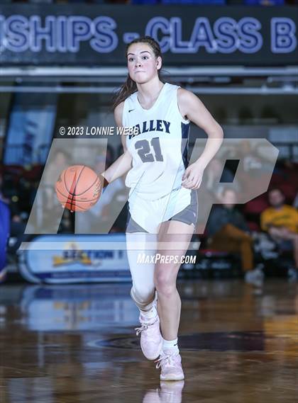 Thumbnail 2 in Putnam Valley vs Ardsley (Section 1 Class B Semifinal) photogallery.