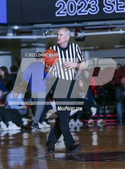 Thumbnail 2 in Putnam Valley vs Ardsley (Section 1 Class B Semifinal) photogallery.