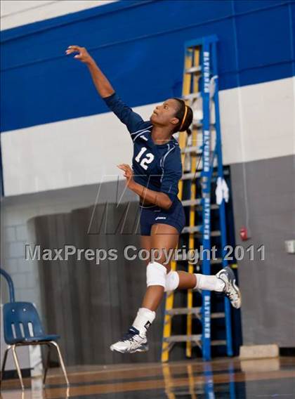 Thumbnail 2 in Nimitz @ Turner [R. L.] photogallery.