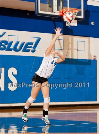 Thumbnail 1 in Nimitz @ Turner [R. L.] photogallery.