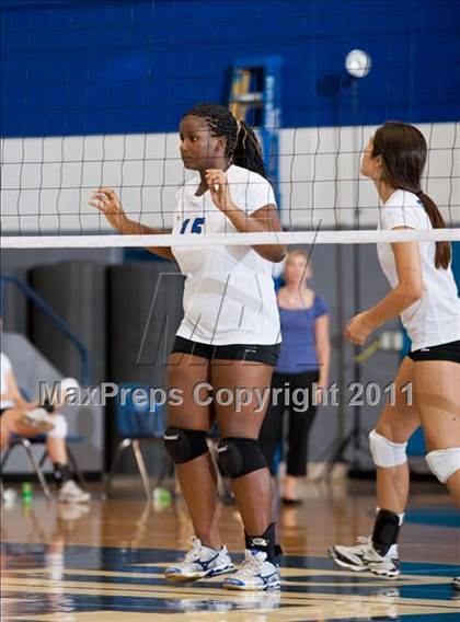 Thumbnail 2 in Nimitz @ Turner [R. L.] photogallery.