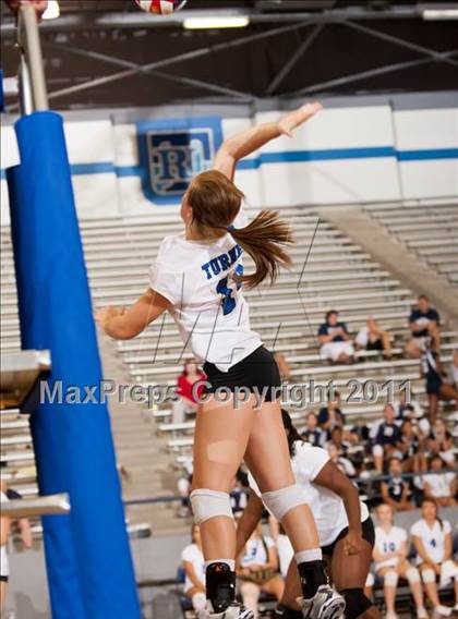 Thumbnail 2 in Nimitz @ Turner [R. L.] photogallery.