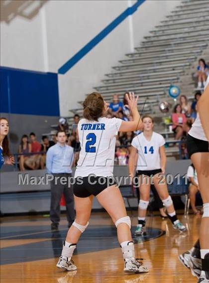 Thumbnail 2 in Nimitz @ Turner [R. L.] photogallery.