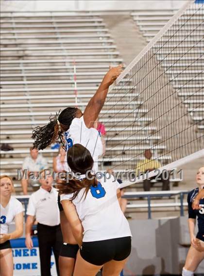 Thumbnail 3 in Nimitz @ Turner [R. L.] photogallery.