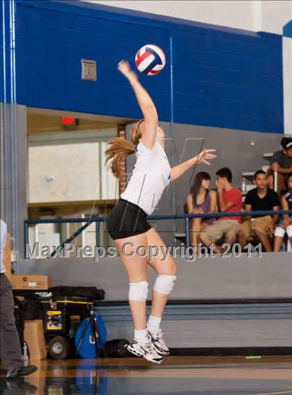 Thumbnail 3 in Nimitz @ Turner [R. L.] photogallery.