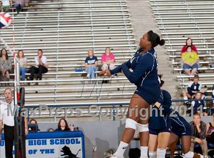 Thumbnail 2 in Nimitz @ Turner [R. L.] photogallery.