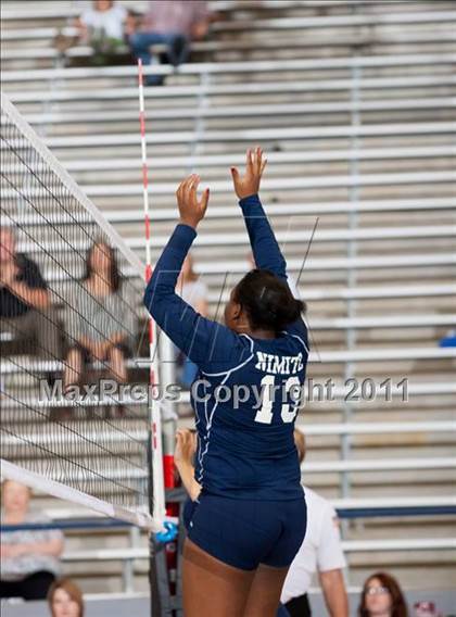 Thumbnail 2 in Nimitz @ Turner [R. L.] photogallery.