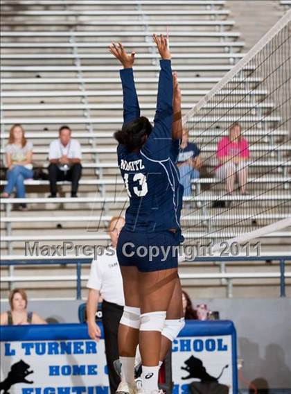 Thumbnail 1 in Nimitz @ Turner [R. L.] photogallery.