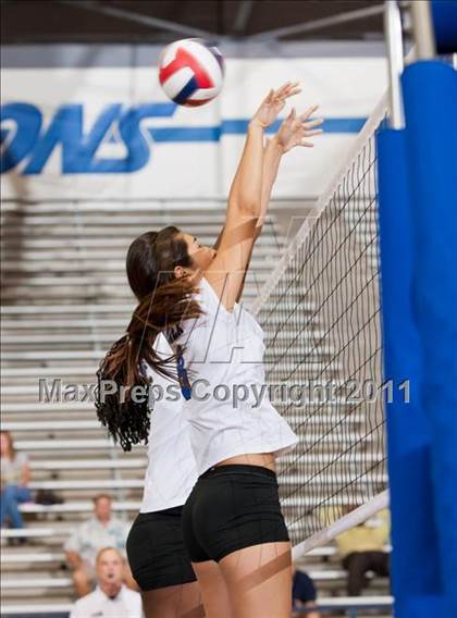 Thumbnail 2 in Nimitz @ Turner [R. L.] photogallery.