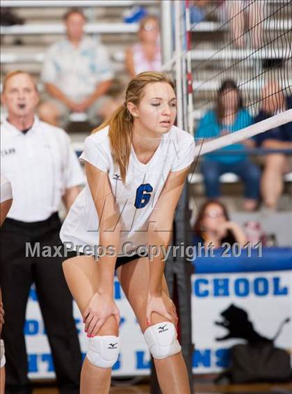 Thumbnail 3 in Nimitz @ Turner [R. L.] photogallery.