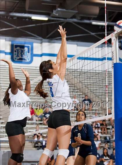 Thumbnail 3 in Nimitz @ Turner [R. L.] photogallery.