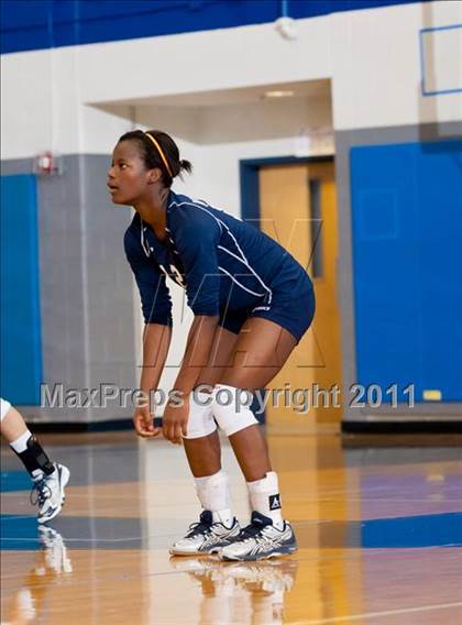 Thumbnail 2 in Nimitz @ Turner [R. L.] photogallery.