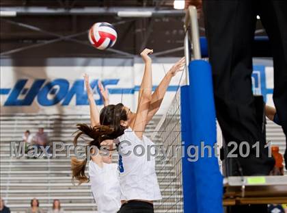 Thumbnail 2 in Nimitz @ Turner [R. L.] photogallery.