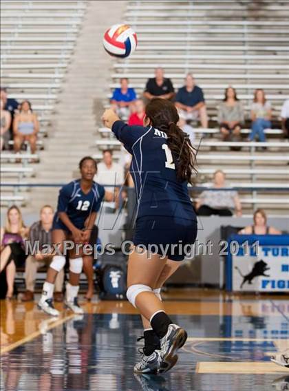 Thumbnail 3 in Nimitz @ Turner [R. L.] photogallery.