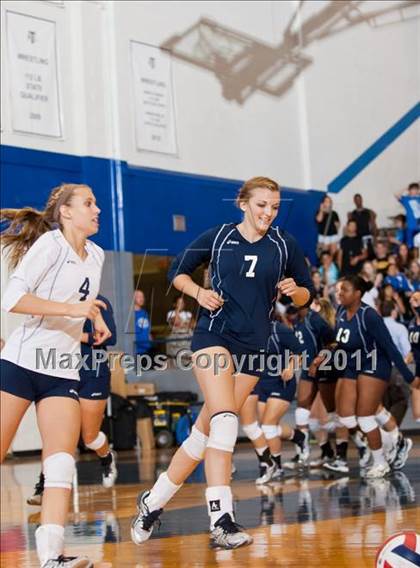 Thumbnail 2 in Nimitz @ Turner [R. L.] photogallery.