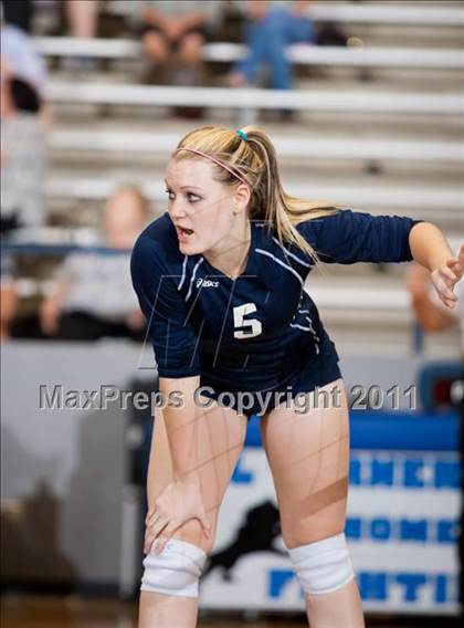 Thumbnail 2 in Nimitz @ Turner [R. L.] photogallery.