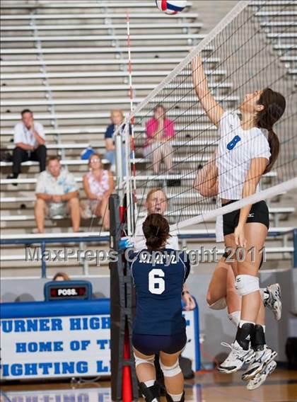 Thumbnail 1 in Nimitz @ Turner [R. L.] photogallery.