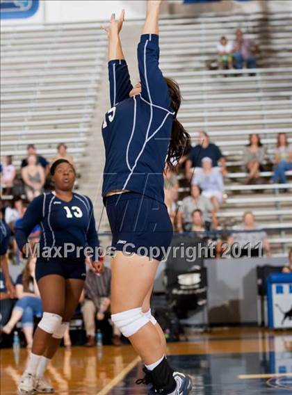 Thumbnail 3 in Nimitz @ Turner [R. L.] photogallery.