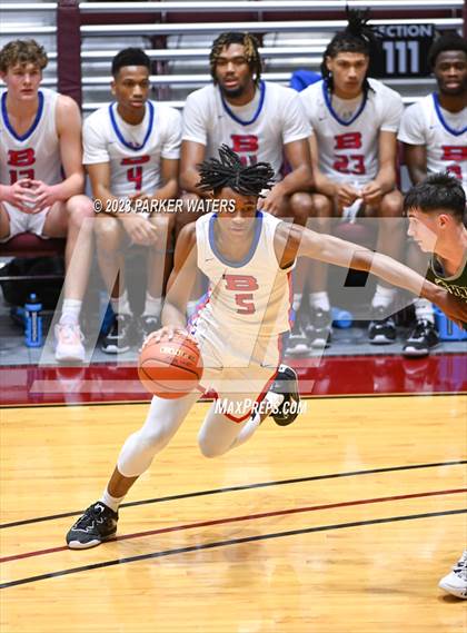 Thumbnail 1 in Bartlett vs Archbishop Shaw (Allstate Sugar Bowl National Prep Classic) photogallery.
