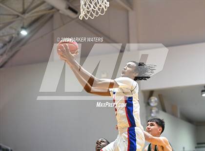 Thumbnail 1 in Bartlett vs Archbishop Shaw (Allstate Sugar Bowl National Prep Classic) photogallery.