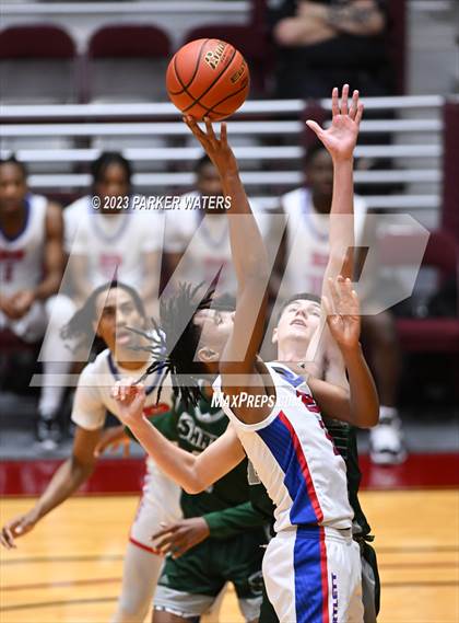 Thumbnail 3 in Bartlett vs Archbishop Shaw (Allstate Sugar Bowl National Prep Classic) photogallery.
