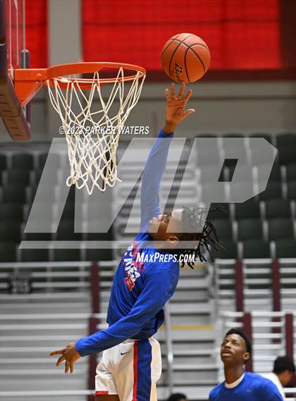 Thumbnail 2 in Bartlett vs Archbishop Shaw (Allstate Sugar Bowl National Prep Classic) photogallery.
