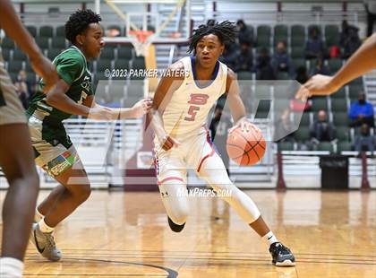Thumbnail 1 in Bartlett vs Archbishop Shaw (Allstate Sugar Bowl National Prep Classic) photogallery.