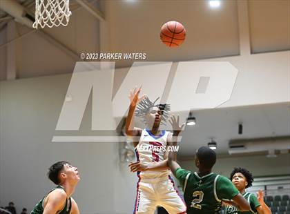Thumbnail 3 in Bartlett vs Archbishop Shaw (Allstate Sugar Bowl National Prep Classic) photogallery.